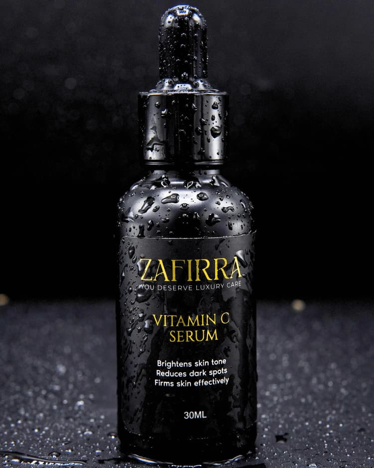 Zafirra Brightening Vitamin C Serum bottle